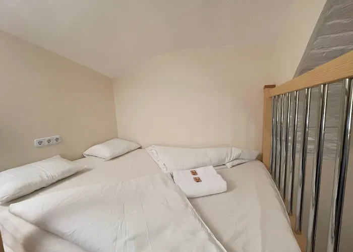 Mariahilfer Location In Apartment *